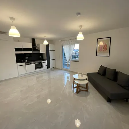 Lägenhet Fancy Space *